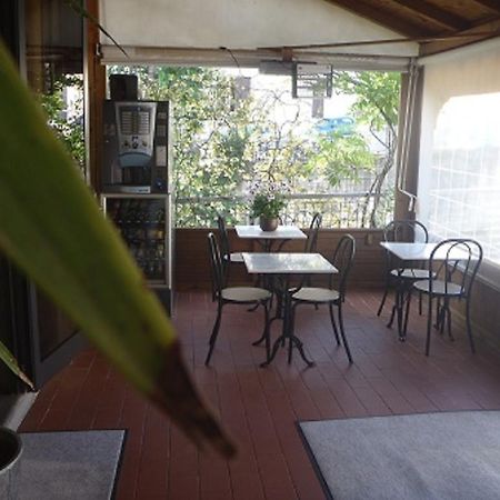 פירנצה Hotel Sul Ponte מראה חיצוני תמונה