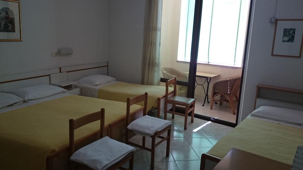 פירנצה Hotel Sul Ponte חדר תמונה